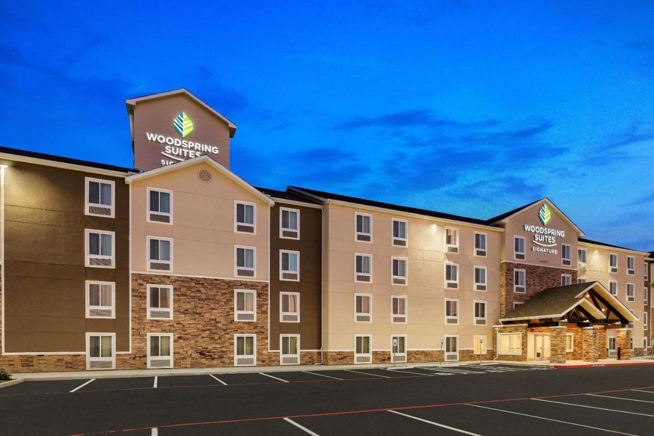 Woodspring Suites Houston Iah Airport Humble Exterior foto